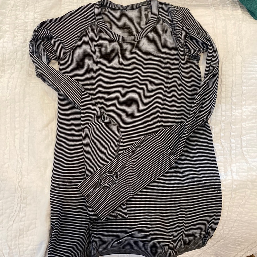Lululemon striped long sleeve swiftly shirt